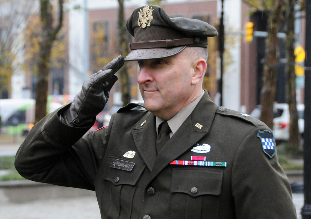Army Reserve helps honor veterans in Baltimore