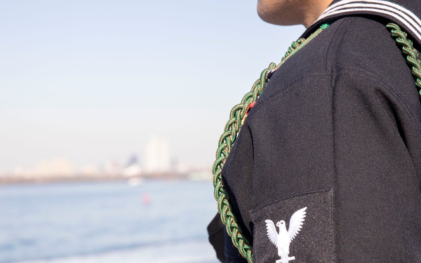 USS New York leaves New York City