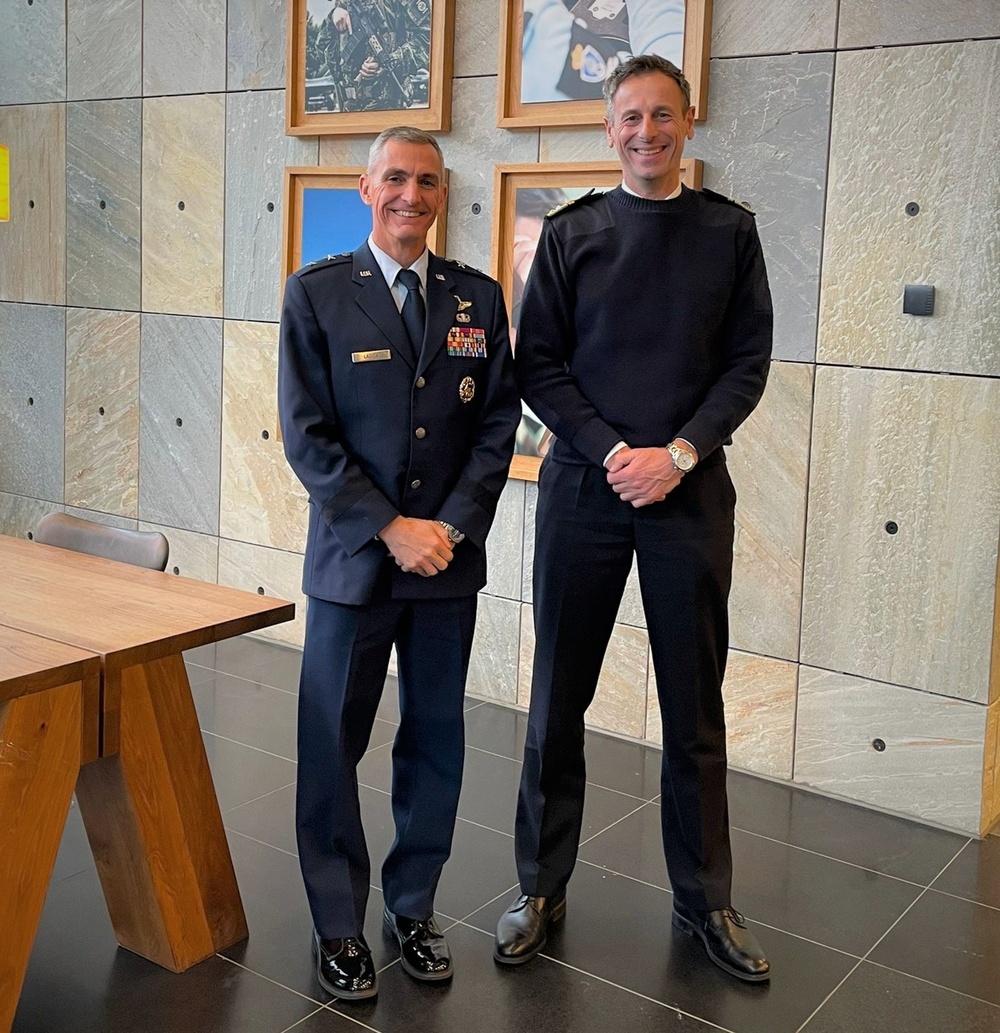 USEUCOM plans and strategy director visits The Hague for bilateral engagement