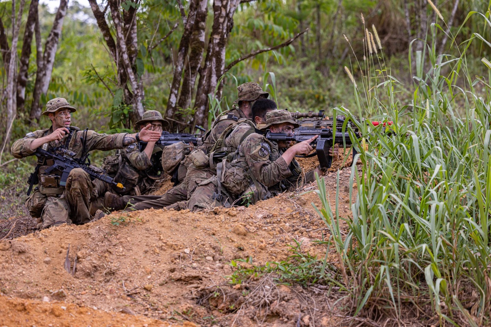 U.S., Brazilian soldiers conduct river and jungle movement to conduct mock-assault