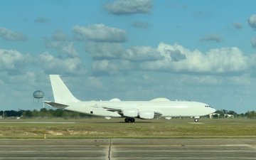 Northrop Grumman delivers second E-6B Mercury upgraded under Integrated Maintenance and Modification Contract