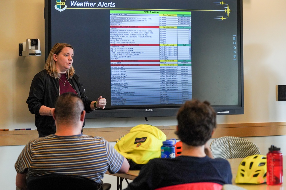 BEALE AIRMEN SHOWCASE METEOROLOGICAL CAPABILITIES AT UC DAVIS