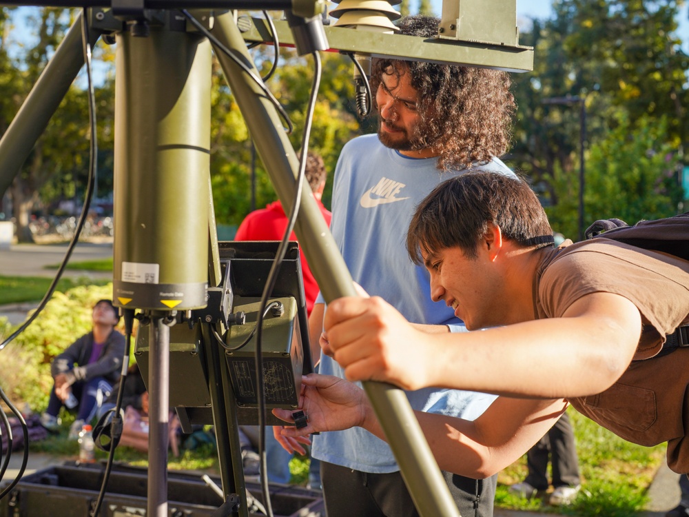 BEALE AIRMEN SHOWCASE METEOROLOGICAL CAPABILITIES AT UC DAVIS