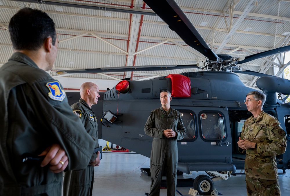 Test Center commander visits rotary wing squadron