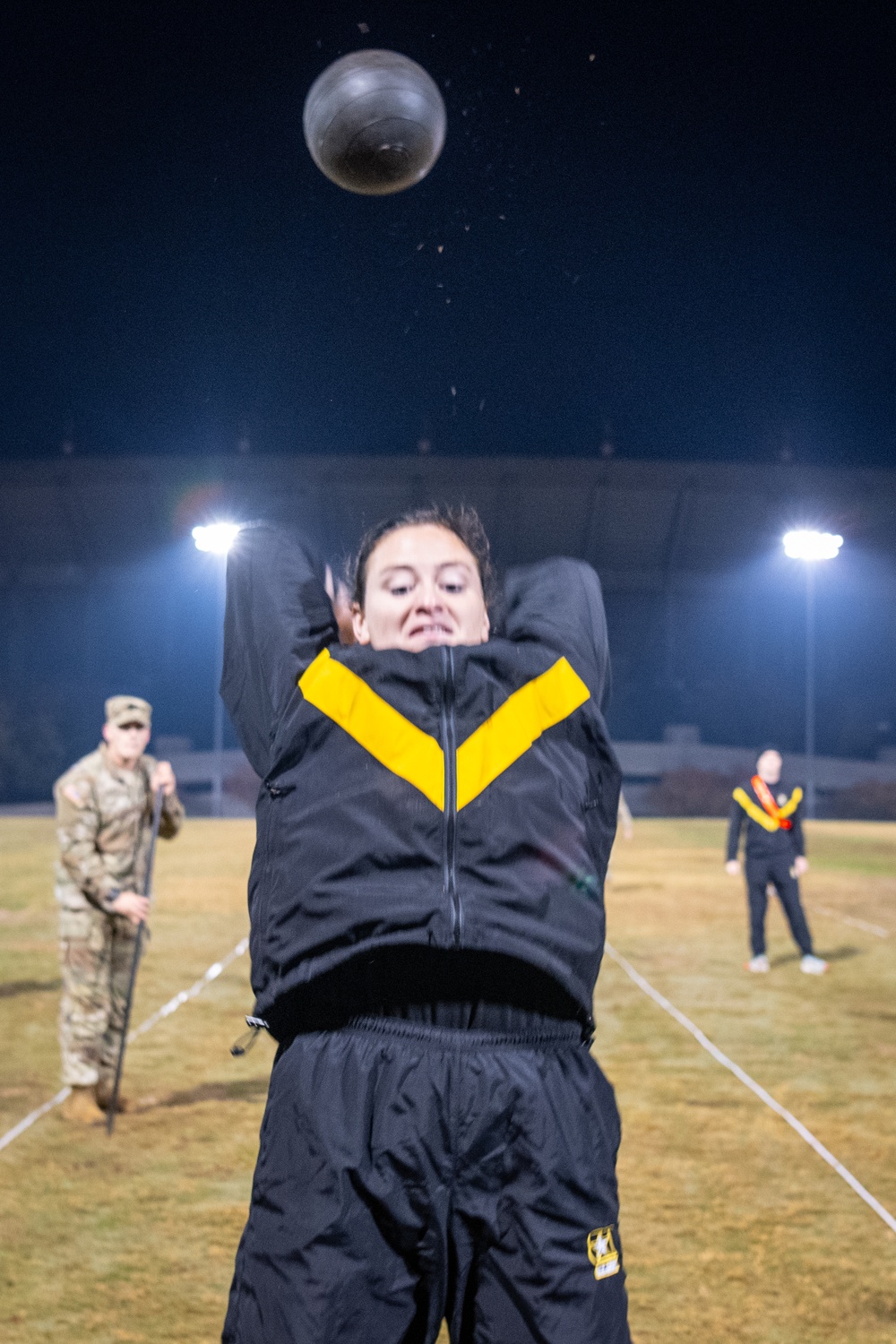 Standing power throw