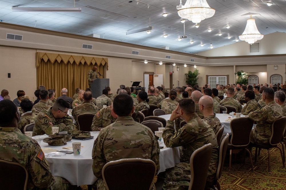 Chaplains pray for strength in adversity during Prayer Breakfast at Fort Hood