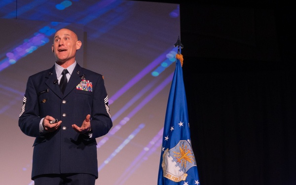 DoD senior leaders urge AMC to sustain momentum during annual mobility symposium