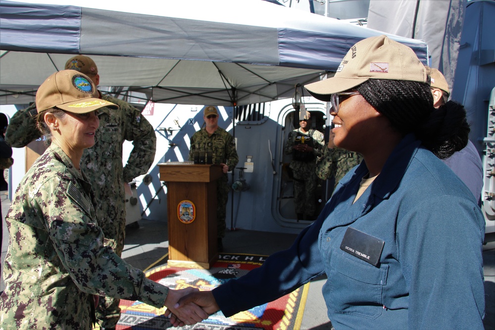 Commander, Naval Surface Forces, U.S. Pacific Fleet Visits USS Jack H Lucas (DDG 125)