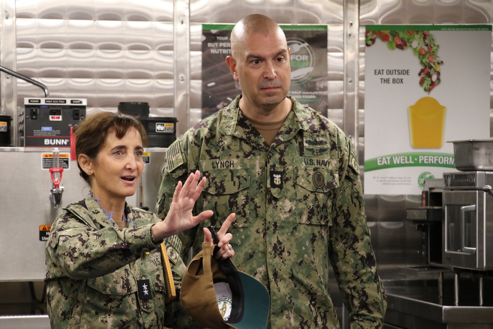 Commander, Naval Surface Forces, U.S. Pacific Fleet Visits USS Jack H Lucas (DDG 125)