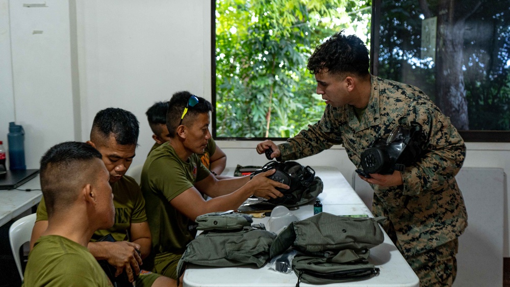 MRF-SEA Marines conduct a gear exchange with the Philippine Marine Corps