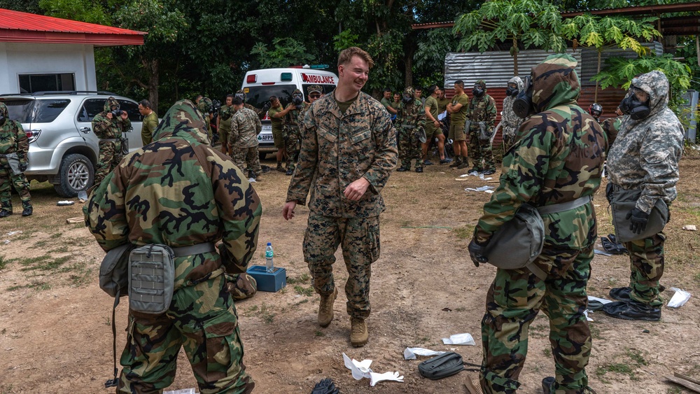 MRF-SEA Marines conduct a gear exchange with the Philippine Marine Corps