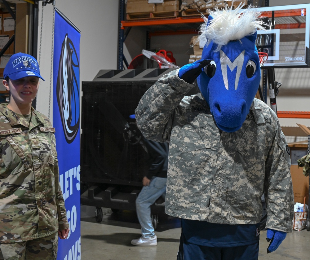 Citizen Airmen give back to North Texas communities