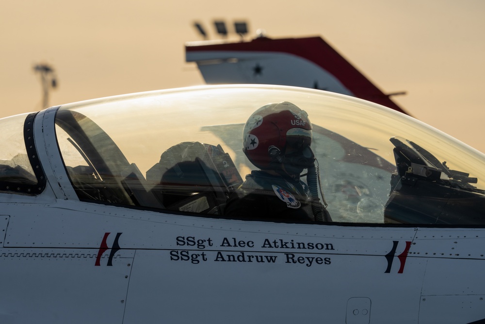 Thunderbirds perform in Punta Gorda