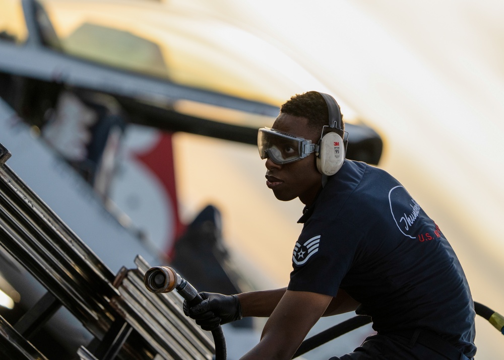 Thunderbirds perform in Punta Gorda