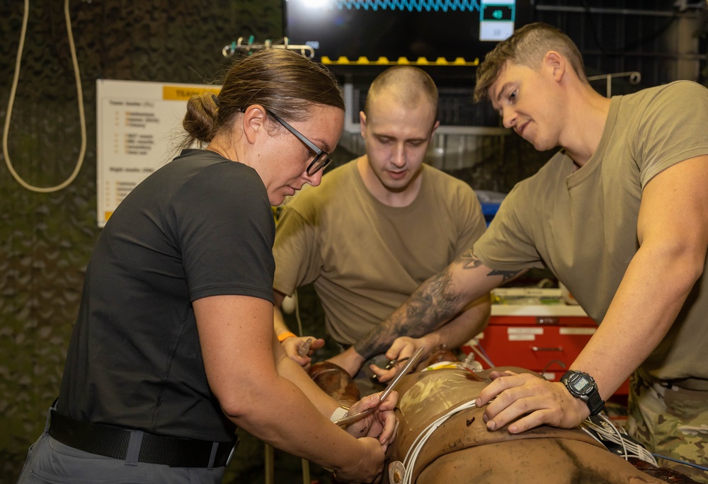 3rd Dental Battalion Officers participtate in Combat Casualty Care Course (C4)