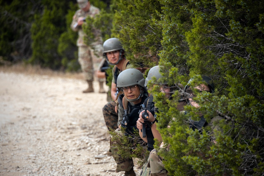 3rd Dental Battalion Officers participate in Combat Casualty Care Course (C4)