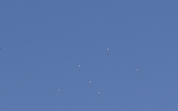 24th MEU MSPF Conducts Parachute Insertion