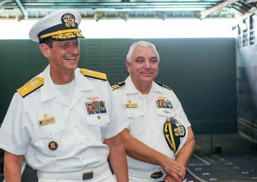 ROK Dokdo (LPH-6111) Pulls Into Guam