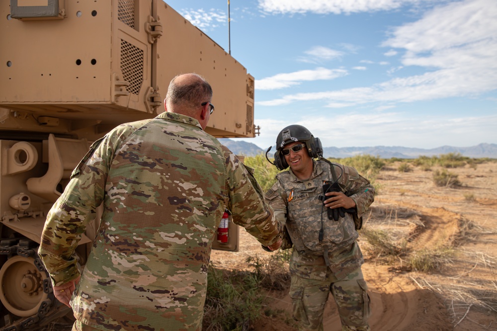 FORSCOM Commanding General visits Fort Bliss