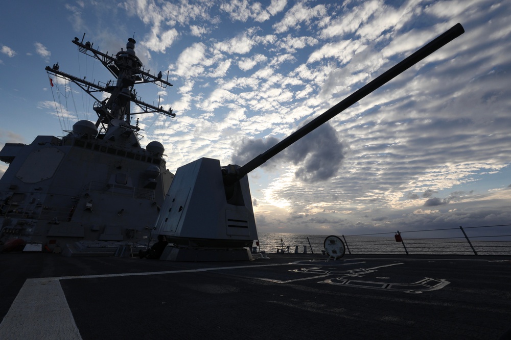 USS Dewey (DDG 105) Steams in the Philippine Sea