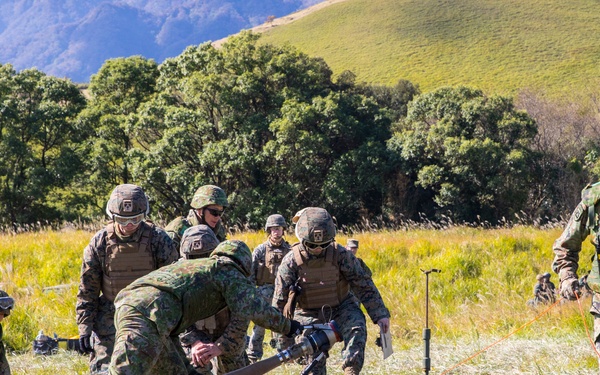 Resolute Dragon 23 | 1st MAW, JGSDF Conduct Bilateral Forward Arming and Refueling Point at Camp Jumonjibaru