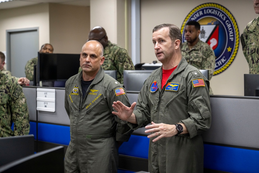 COMLOG WESTPAC Hosts Naval Air Force Reserve