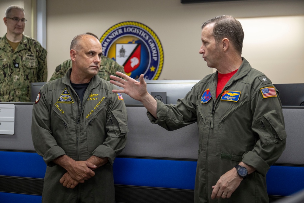 COMLOG WESTPAC Hosts Naval Air Force Reserve