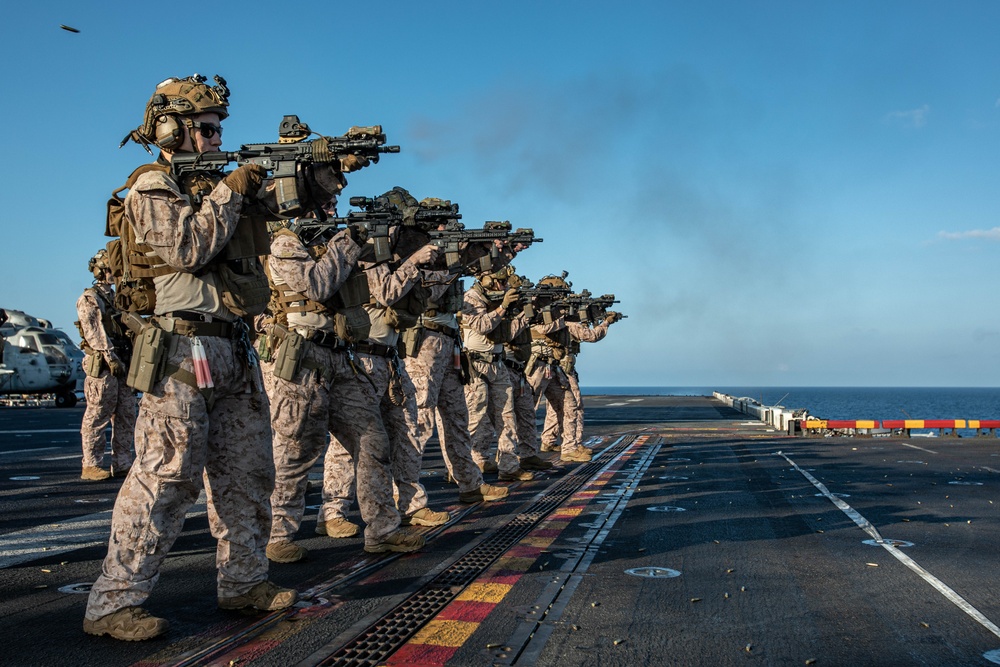 DVIDS - Images - 26th MEU(SOC) Marines Conduct Live-fire Training ...