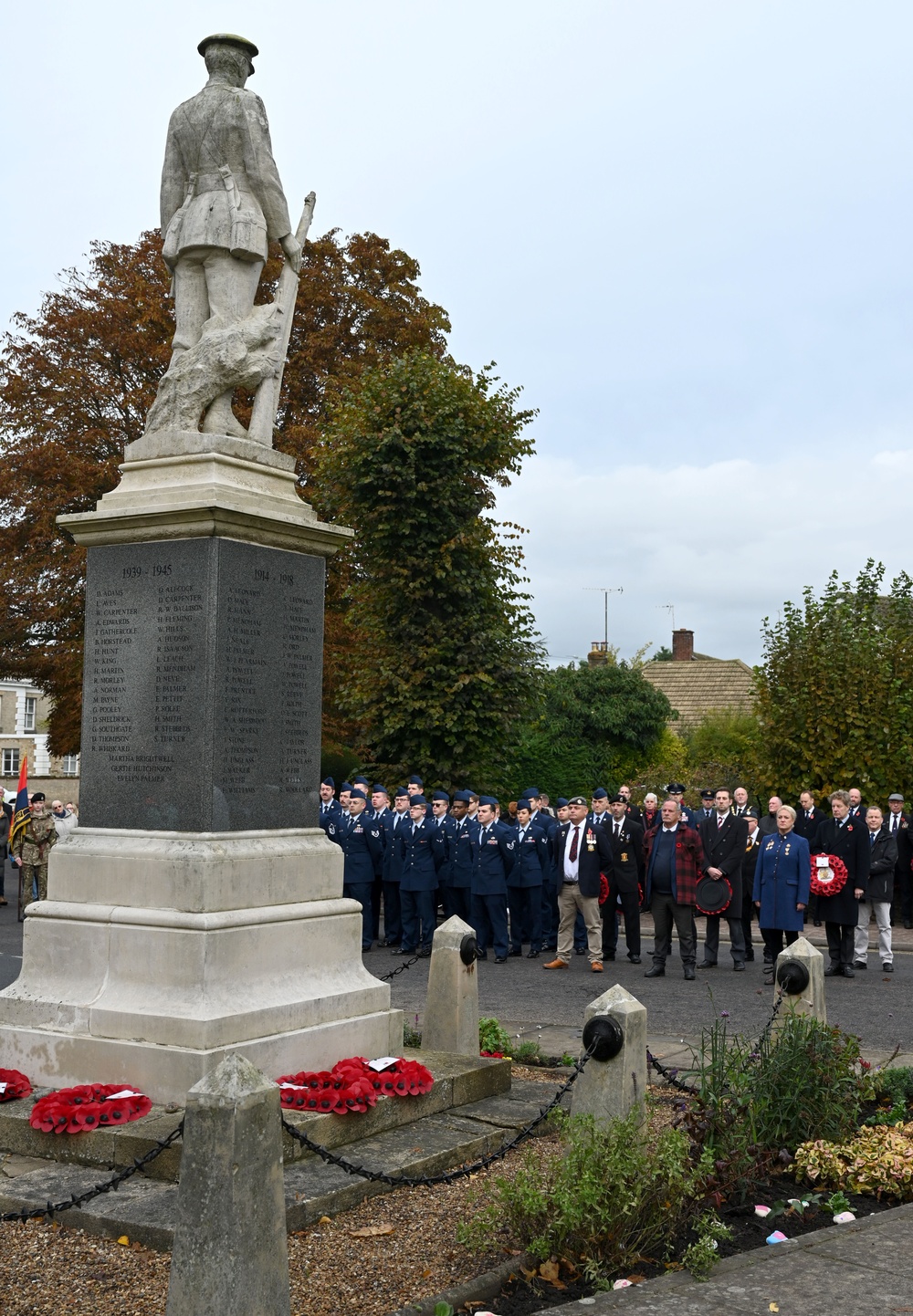 Team Mildenhall honors fallen on Remembrance Sunday