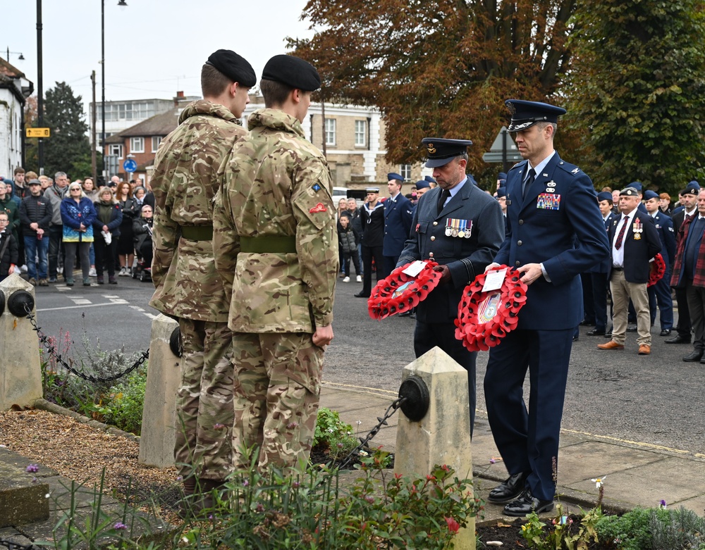 Team Mildenhall honors fallen on Remembrance Sunday