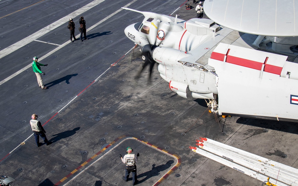 USS Carl Vinson (CVN 70) Flight Operations