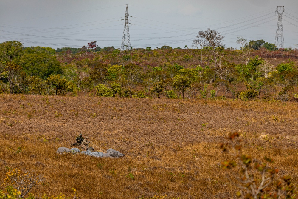 DVIDS - Images - U.S., Brazilian Special Forces conduct HAHO jump in ...