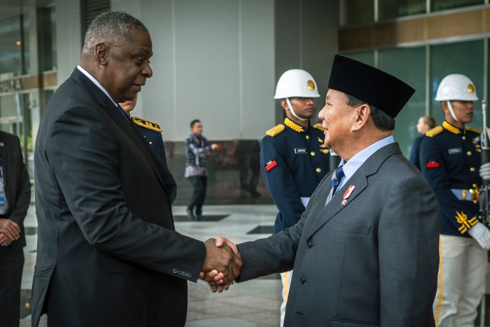 SECDEF Attends 10th ASEAN Defense Ministers' Meeting (ADMM)-Plus in Jakarta, Indonesia