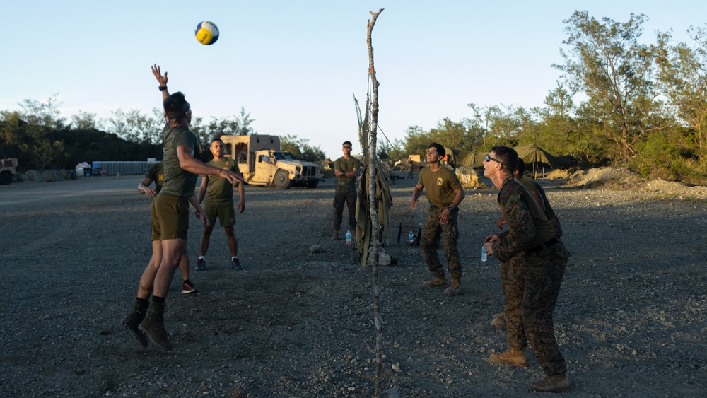KAMANDAG 7| 3d MLR and PMC Marines Play Pick-up Volleyball