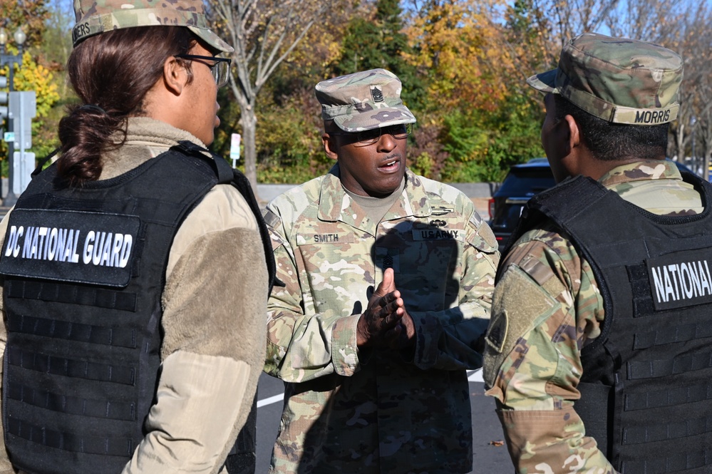 D.C. Guard supports Metropolitan Police during March for Israel on National Mall