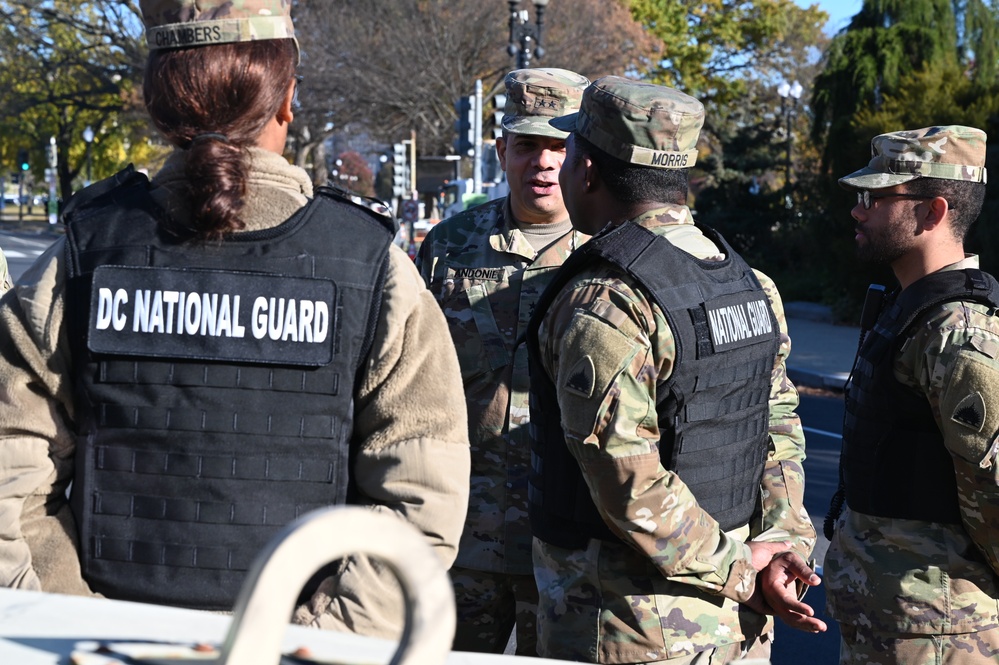 D.C. Guard supports Metropolitan Police during March for Israel on National Mall