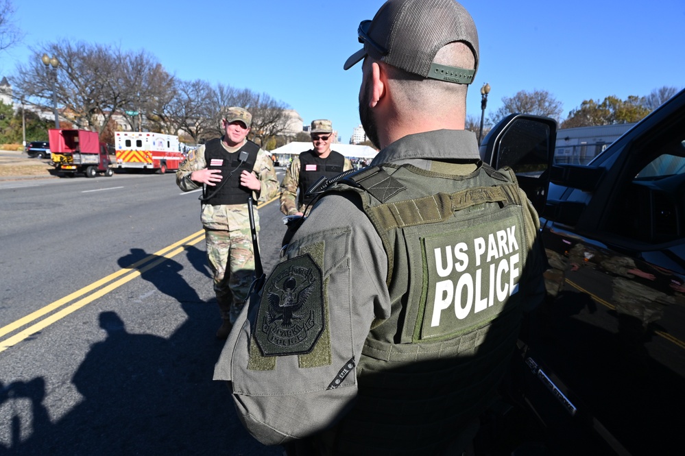 D.C. Guard supports Metropolitan Police during March for Israel on National Mall