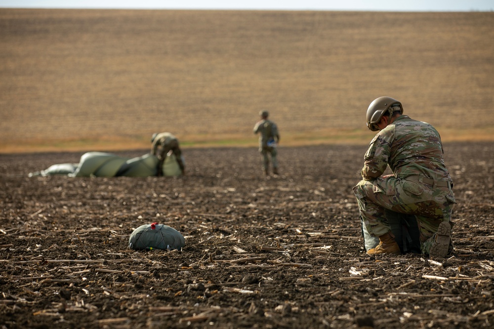 SOCEUR Conducts Multilateral Training With Moldova