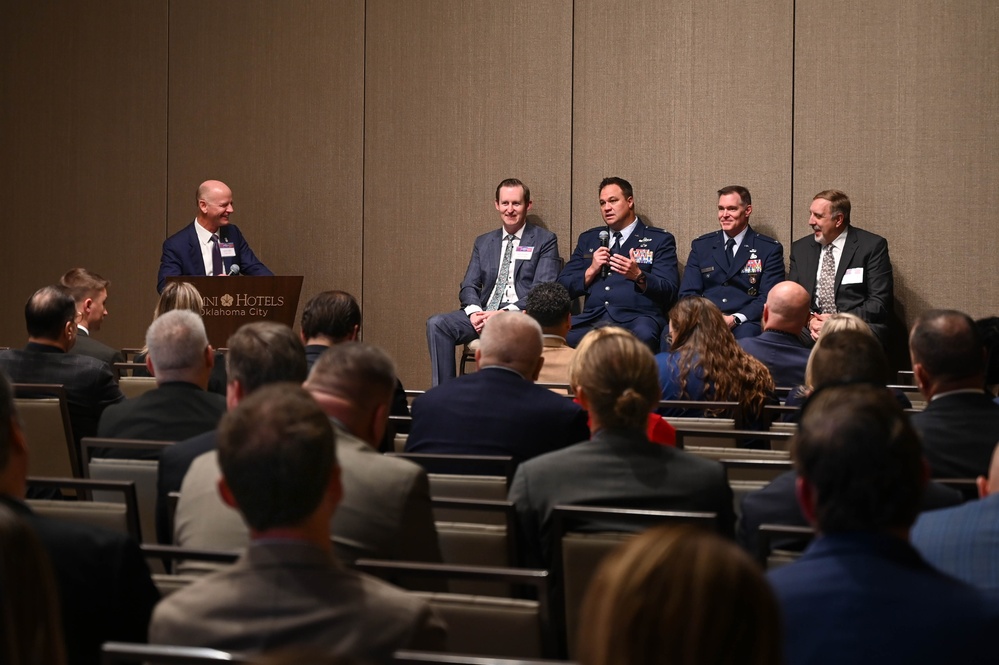 137th SOW Commander participates in Oklahoma Aerospace Forum
