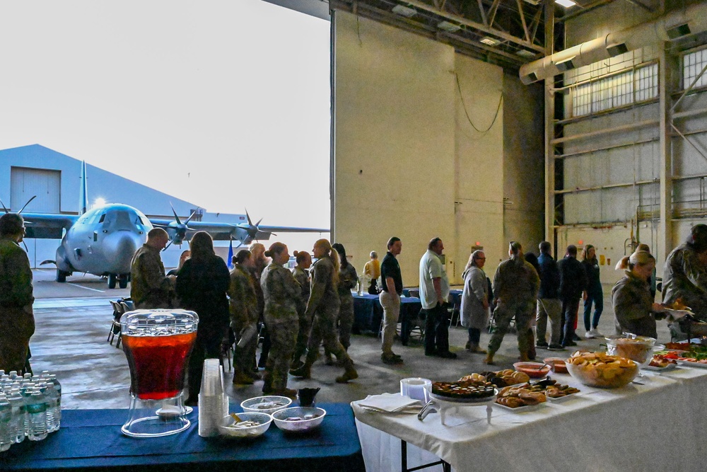 19th MDG participates in Providers and Planes event