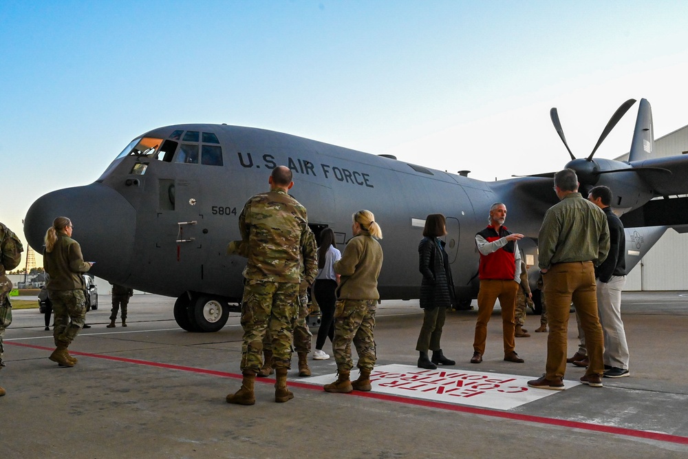 19th MDG participates in Providers and Planes event