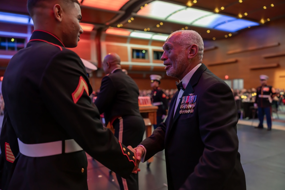 DVIDS Images 248th Marine Corps Ball [Image 18 of 24]