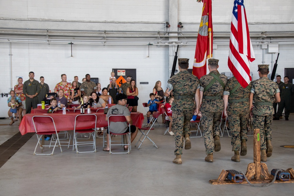 VMM-268 Educates Children about the Marine Corps Birthday