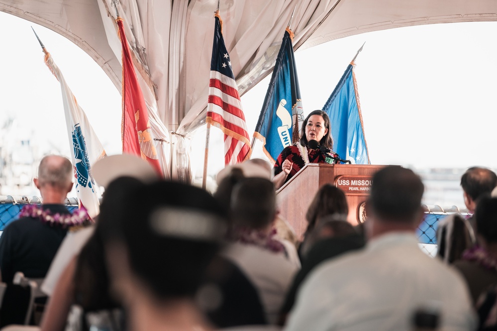 DVIDS - Images - Veterans Day Ceremony Aboard The Battleship Missouri ...