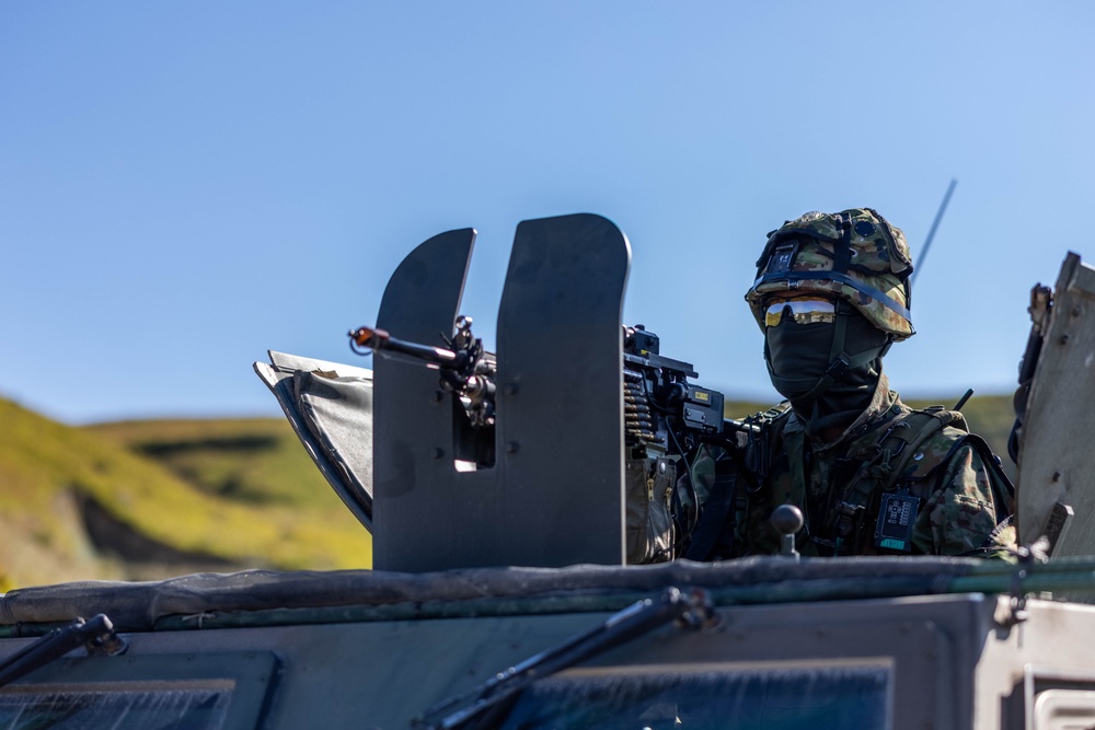 Resolute Dragon 23 FTX | 3d MARDIV, Army, JGSDF Conduct First Joint Bilateral Convoy on Hijyudai