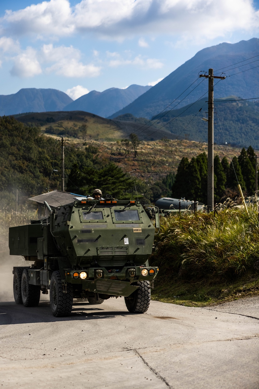Resolute Dragon 23 FTX | 3d MARDIV, Army, JGSDF Conduct First Joint Bilateral Convoy on Hijyudai