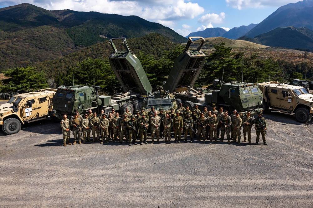 Resolute Dragon 23 FTX | 3d MARDIV, Army, JGSDF Conduct First Joint Bilateral Convoy on Hijyudai