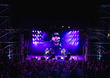 Michael Ray visits Okinawa