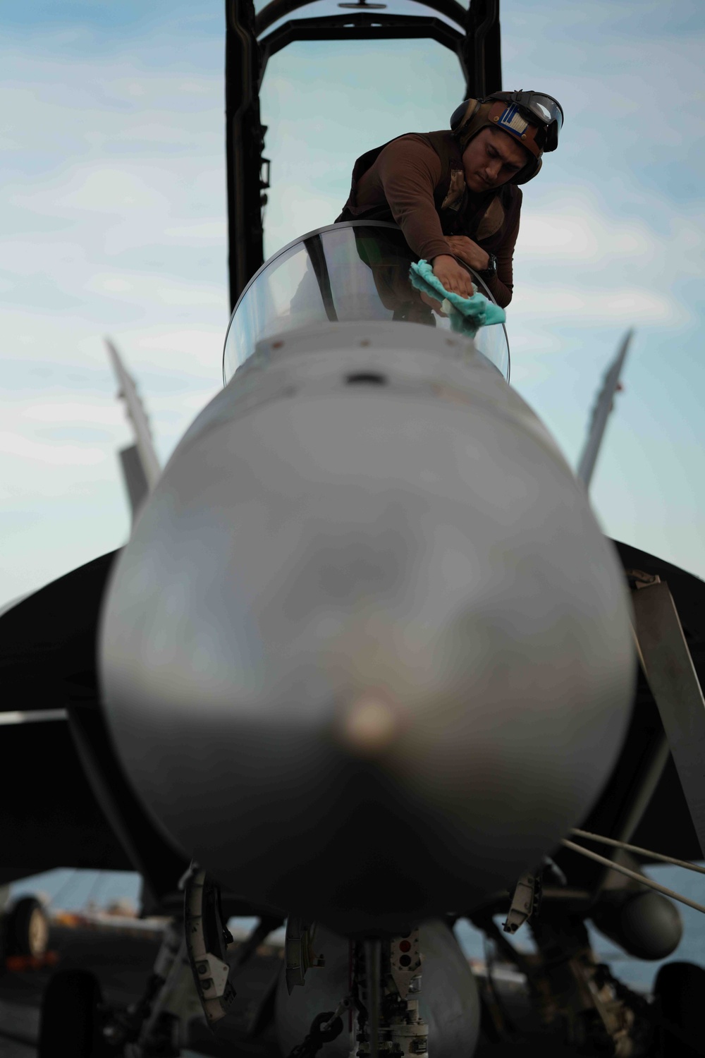 IKE Supports Naval Operations in 5th Fleet Area of Operations