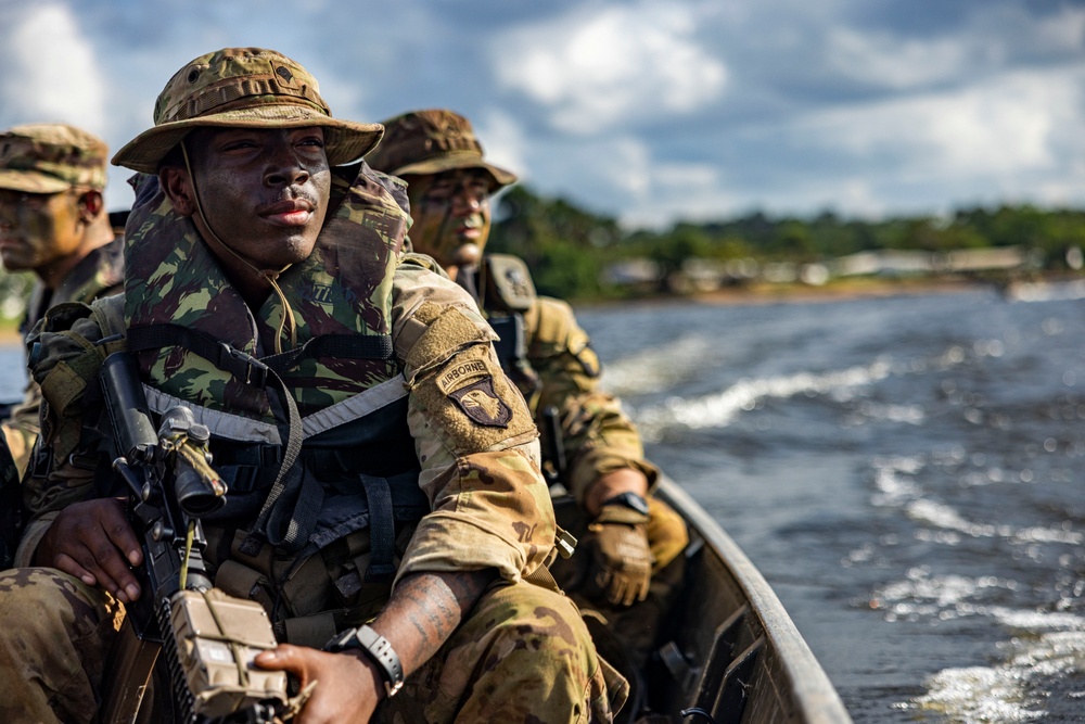 U.S., Brazilian soldiers conduct river and jungle movement to conduct mock-reconnaissance